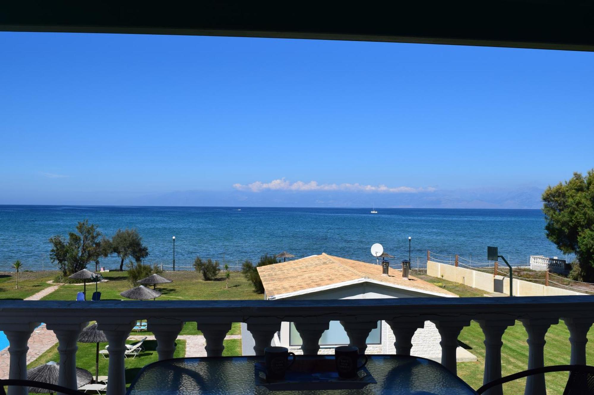 روذا S&C Kosmos Beach Resort المظهر الخارجي الصورة