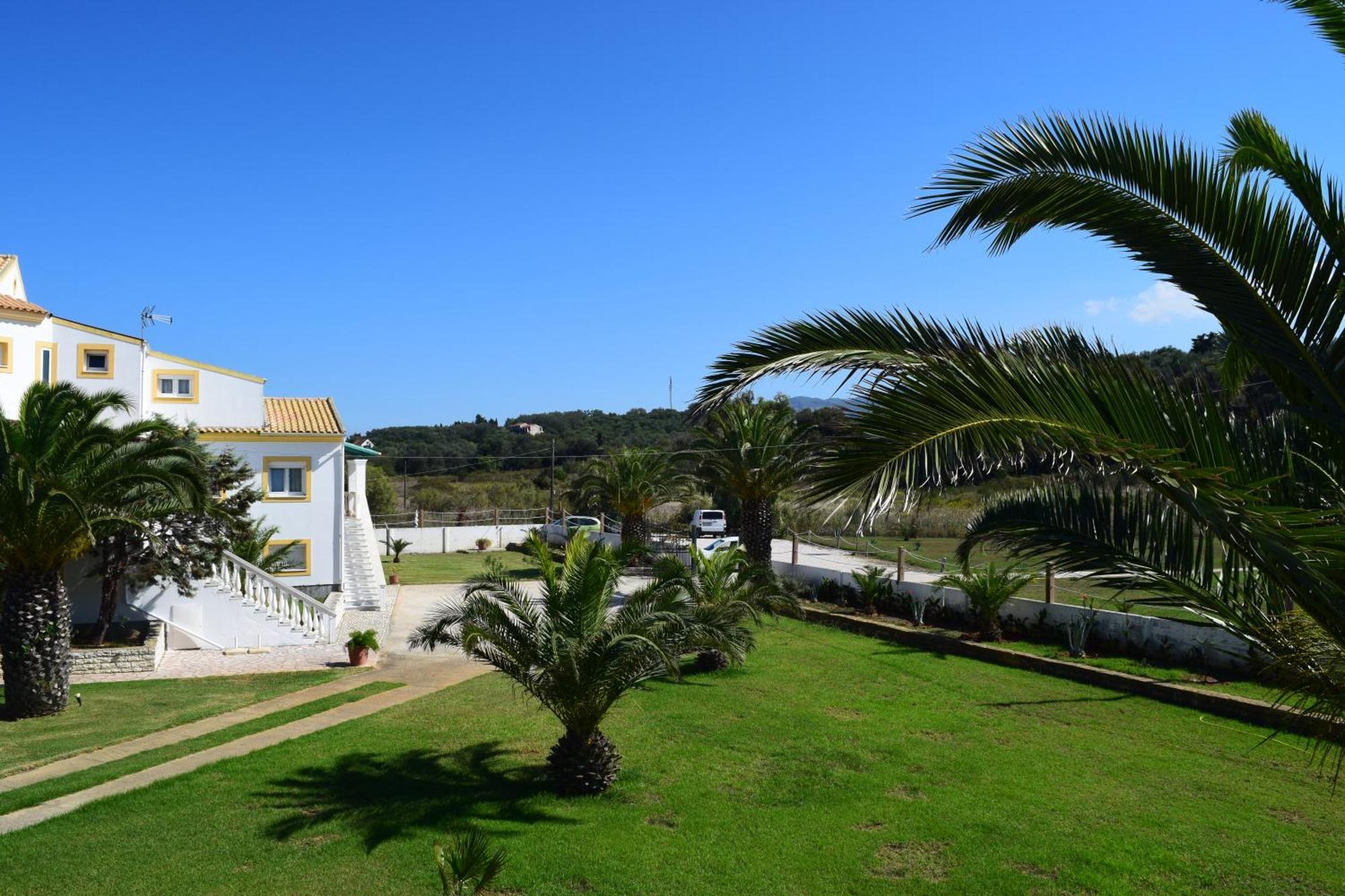 روذا S&C Kosmos Beach Resort المظهر الخارجي الصورة