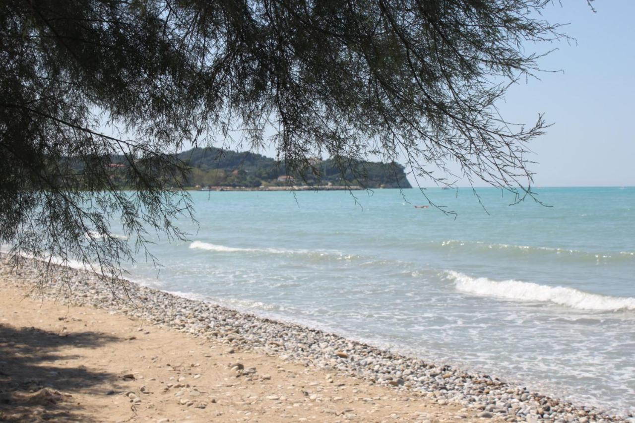 روذا S&C Kosmos Beach Resort المظهر الخارجي الصورة